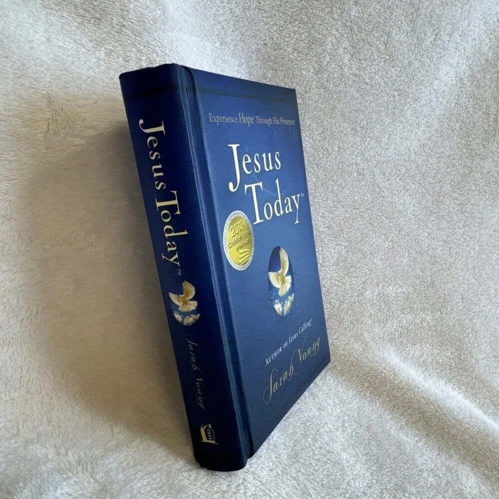 Jesus Today, Hardcover Full‎ Scriptures: Experience Hope Through His Presence